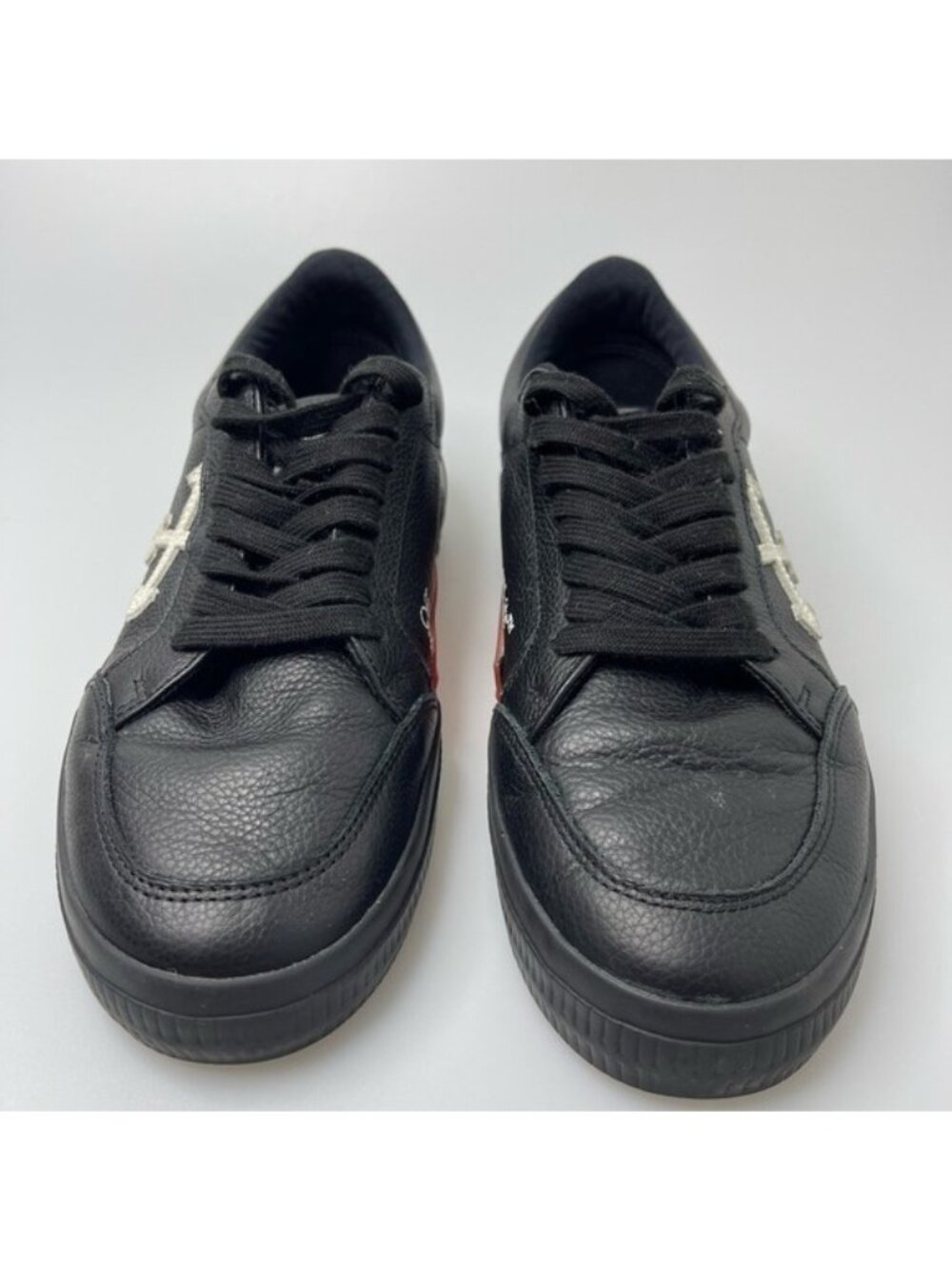Off-White Black Low Vulcanized Sneaker EU 41/US 8 $400. Pre-Owned. No Box.